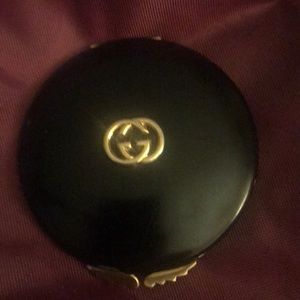 Gucci compact